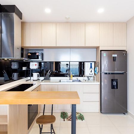 Home, Cosy&Luxury Apartment - 5Mins To Airport, Free Pool&Gym, Airport Pick Up Service 호치민 외부 사진